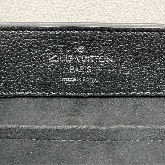 Louis Vuitton Black/White Calfskin Lockme Backpack - Picture 8 of 11